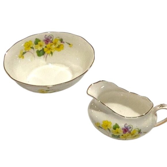 Vintage‎ Royal Albert England Bone China PRIMULETTE Pattern Sugar & Cream Set - Picture 1 of 7